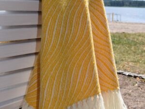 Laine pleed kollane